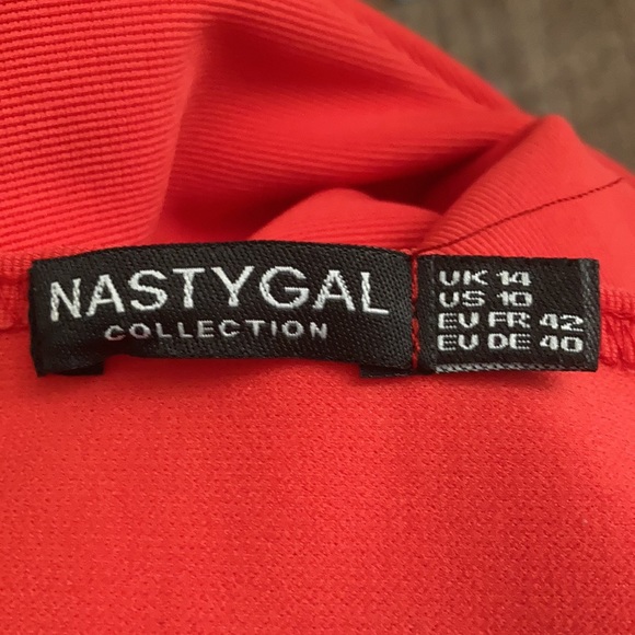NastyGal Collection red dress - Picture 5 of 6